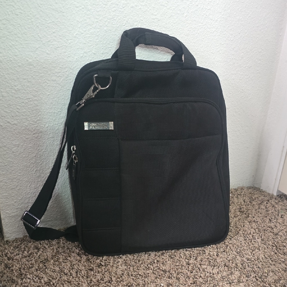 Kenneth Cole Black W/ Gunmetal Hardware Messenger/Laptop/Work Unisex Bag (EUC)🖤